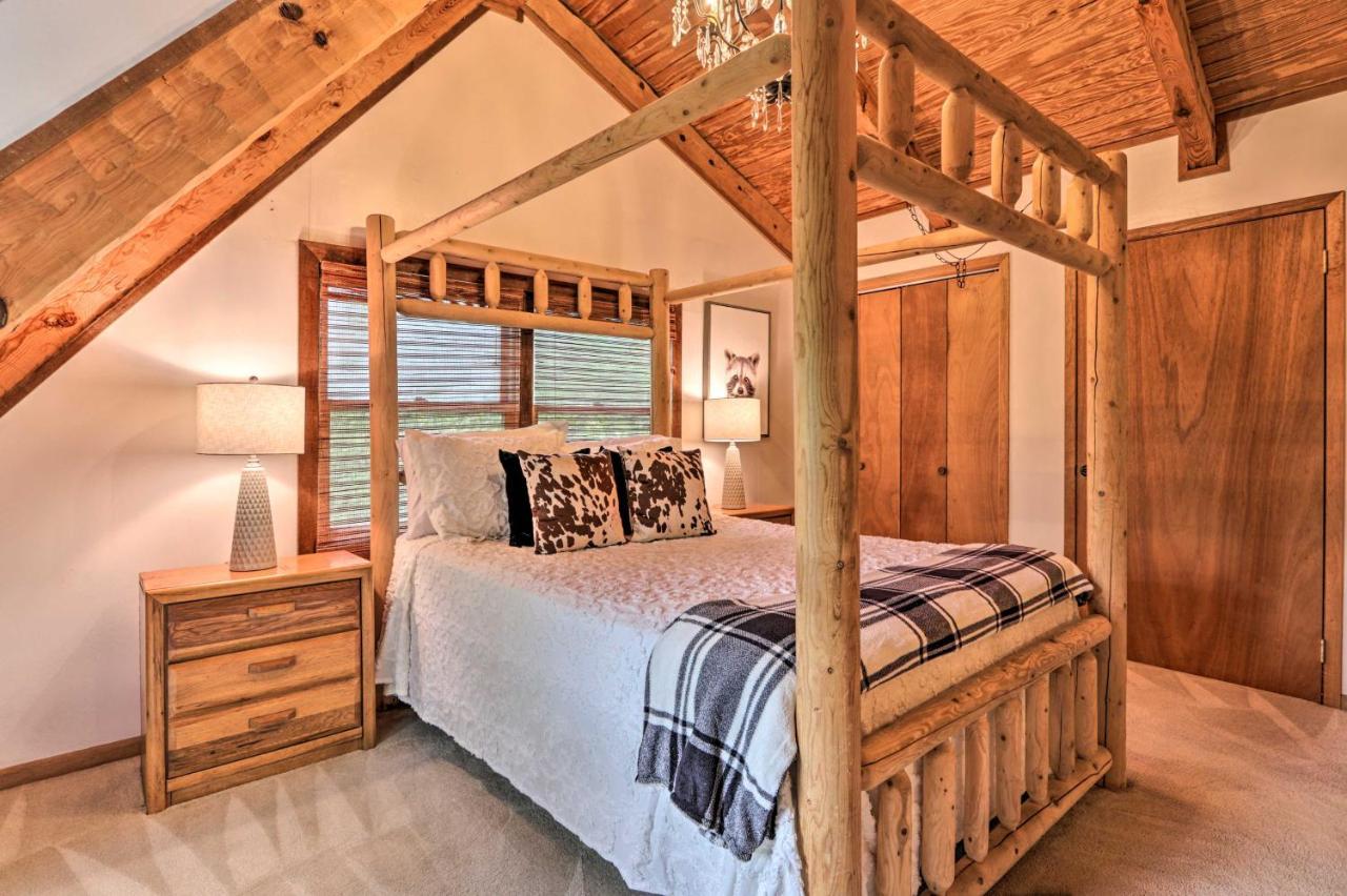 הוילה Gatlinburg Escape With Hot Tub, Deck And Mtn View מראה חיצוני תמונה