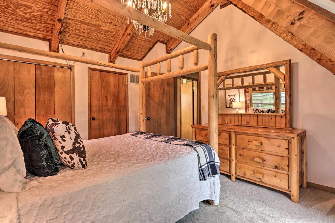 הוילה Gatlinburg Escape With Hot Tub, Deck And Mtn View מראה חיצוני תמונה
