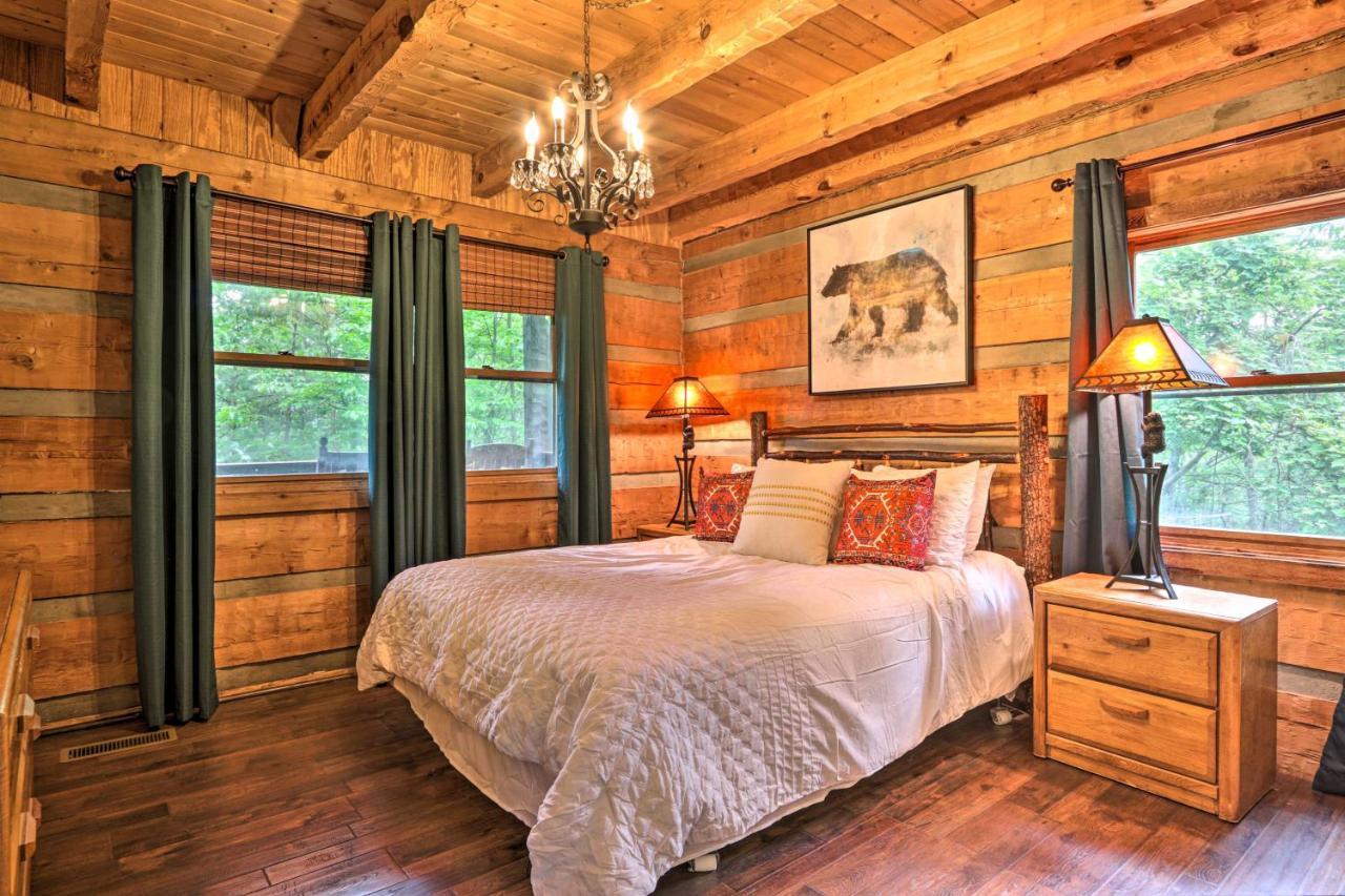 הוילה Gatlinburg Escape With Hot Tub, Deck And Mtn View מראה חיצוני תמונה